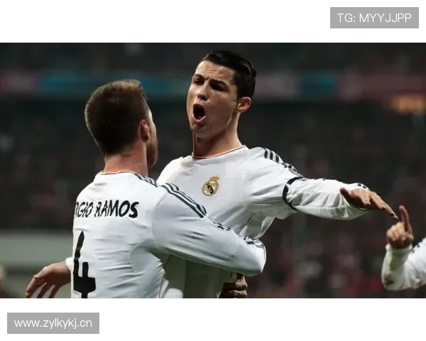 贝林厄姆破门阿森西奥染红十人皇马三比一力克帕丘卡迎世俱杯首胜